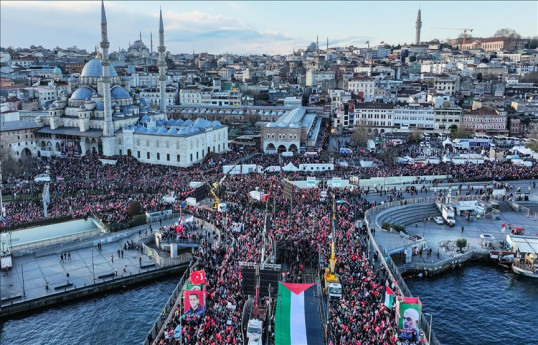 Türkiyədə Fələstinə dəstək üçün 520 min nəfər Qalata körpüsündə toplaşıb - FOTOLENT 