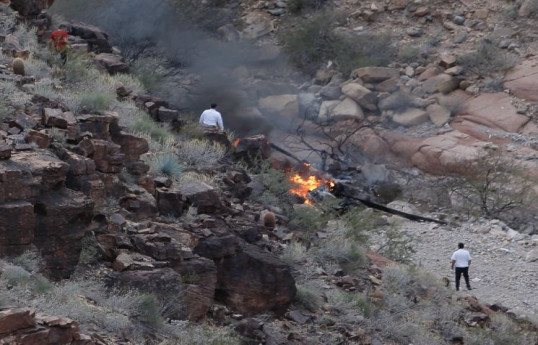 Arizonanın dağlıq ərazisində helikopter qəzaya uğrayıb