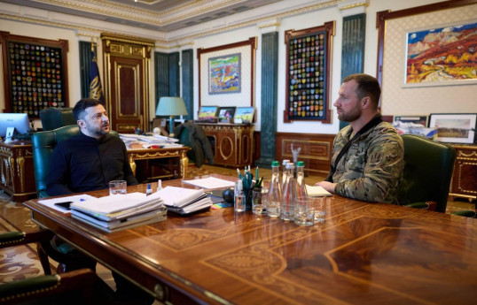 Ukrayna Prezidenti Volodimir Zelenski və SBU-nun yeni rəhbəri Yevgeniy Xmara