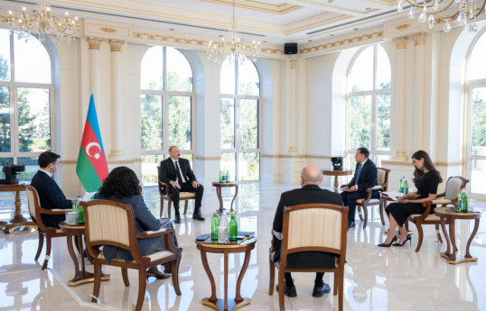 Prezident İlham Əliyev yerli televiziya kanallarına müsahibə verib