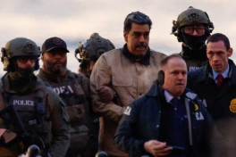Maduro və həyat yoldaşı helikopterlə məhkəməyə aparılıb - VİDEO 