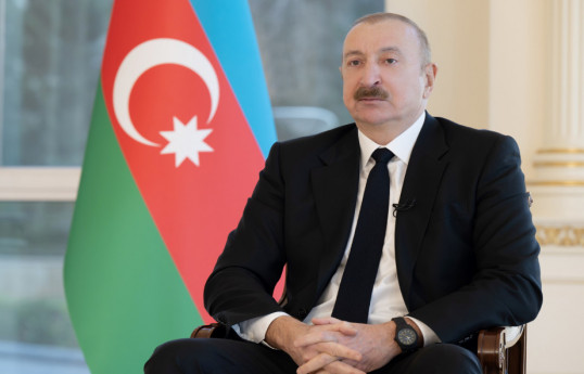 Prezident Naxçıvan üzrə xüsusi nümayəndə və Nəsimi rayon icra başçısının işdən çıxarılmasından danışıb