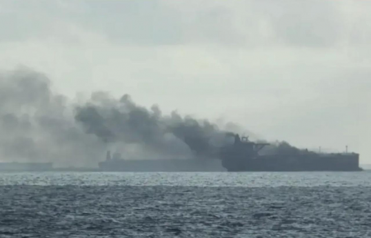 Rusiyaya aid olduğu ehtimal edilən daha bir tanker Türkiyə sahillərində PUA ilə vurulub