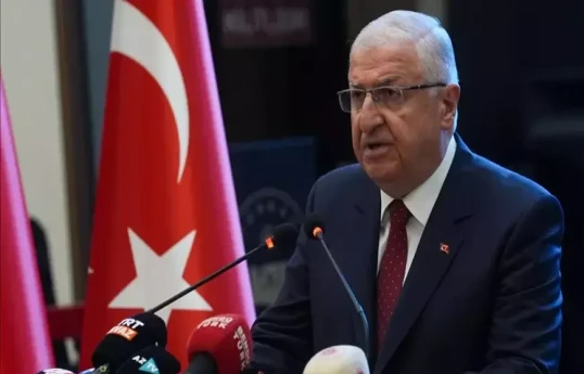 Türkiyənin milli müdafiə naziri Yaşar Gülər