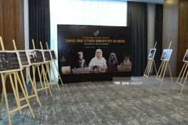 Bakıda Hindistanın siqhlərə və digər milli azlıqlara qarşı repressiv siyasəti mövzusunda beynəlxalq konfrans keçirilir - FOTO 