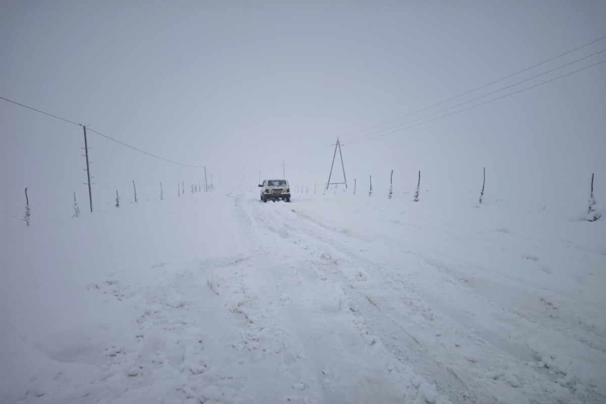 Cəlilabad–Yardımlı yolu bağlanıb, 50-dən çox kənd işıqsız qalıb