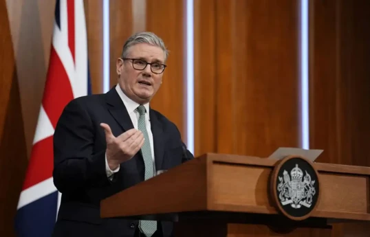Böyük Britaniyanın Baş naziri Kir Starmer