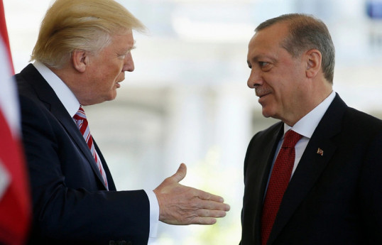 Amerika Birləşmiş Ştatları Prezidenti Donald Tramp və Türkiyə Prezidenti Rəcəb Tayyib Ərdoğan