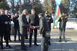 İlk köç karvanı Xankəndi şəhərinə çatıb, açarlar təqdim olunub- FOTO  - YENİLƏNİB-1  - VİDEO 