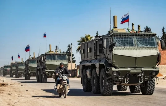 "Kommersant": Rusiya Suriyadakı üç hərbi bazadan birini itirə bilər