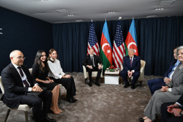 Davosda Prezident İlham Əliyevlə Donald Tramp arasında görüş keçirilib - YENİLƏNİB-1 