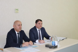 Zaur Mikayılov Ucarda vətəndaşları qəbul edib