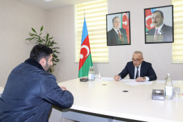 Zaur Mikayılov Ucarda vətəndaşları qəbul edib
