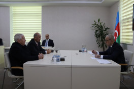 Zaur Mikayılov Ucarda vətəndaşları qəbul edib