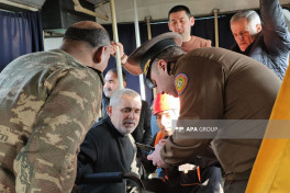Lənkəranda təmir zamanı avtobusun altında qalan kişi xilas edilib - FOTO  - VİDEO 