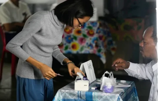 Myanmada seçkilərin son mərhələsi keçirilir, hərbi dəstəyi olan partiyanın böyük qələbəsi gözlənilir