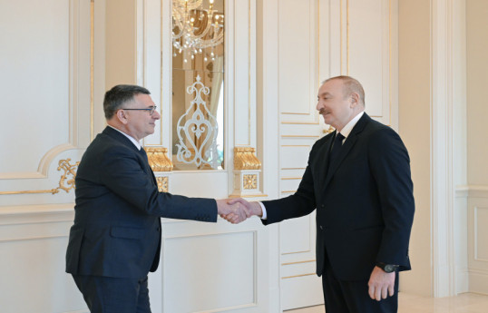 İsrail Dövlətinin xarici işlər naziri Gideon Saarı və Prezident İlham Əliyev
