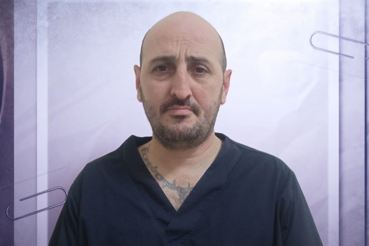 Avtomobillərin şüşələrini qıraraq oğurluq etməkdə şübhəli bilinən şəxs saxlanılıb