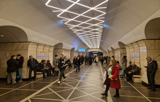 Metroda qatarların qrafik üzrə hərəkəti bərpa olunub - YENİLƏNİB-1 