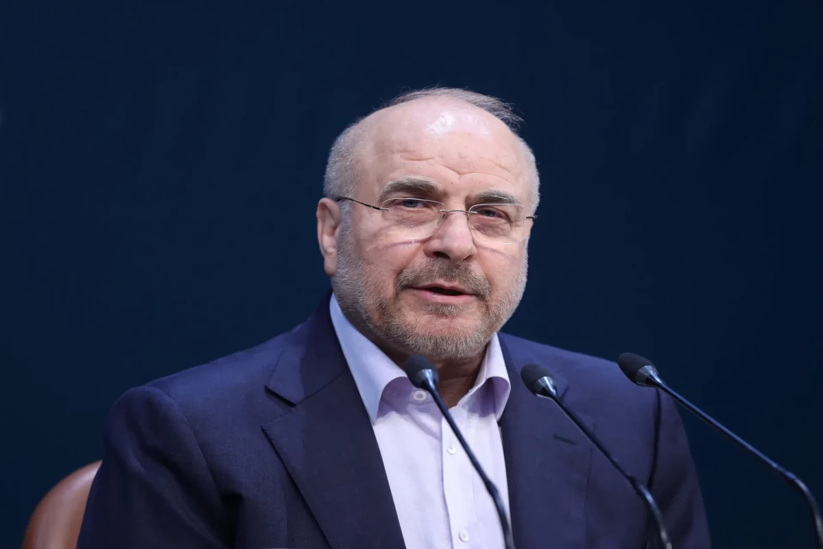İran İslam Şurası Məclisinin sədri Məhəmməd Bager Qalibaf