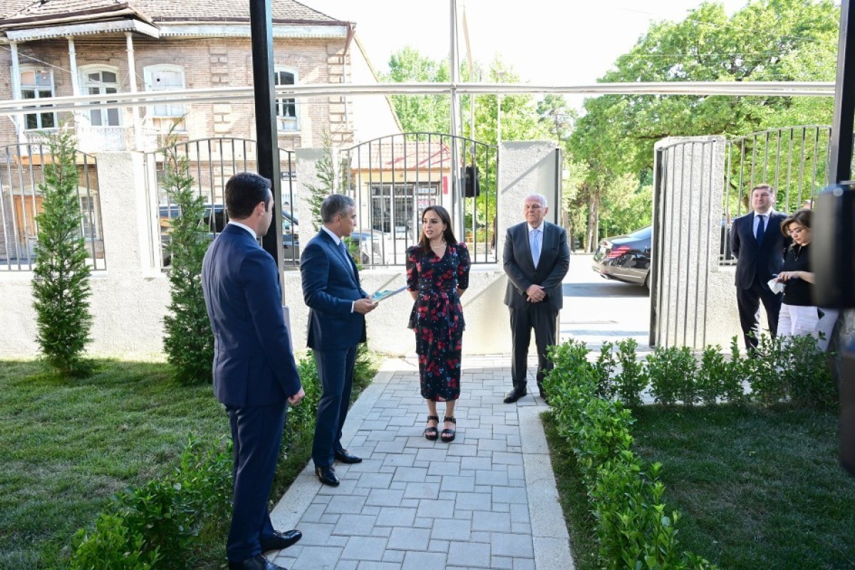 Leyla Aliyeva visits Sheki city Art School - <span class="red_color">PHOTO