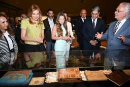 Azərbaycan Milli Xalça Muzeyində “Bir mədəniyyət xəzinəsi: Divanü lüğat-it-türk” sərgisi açılıb - FOTO 