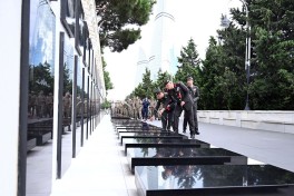 Kərim Vəliyev türkiyəli generalın rəhbərlik etdiyi heyətlə görüşüb