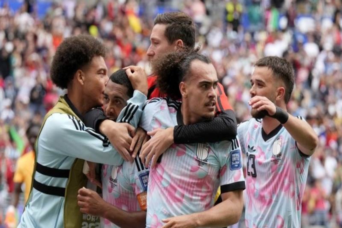 Belgium beat Senegal 3-2 to reach World Cup last 16
