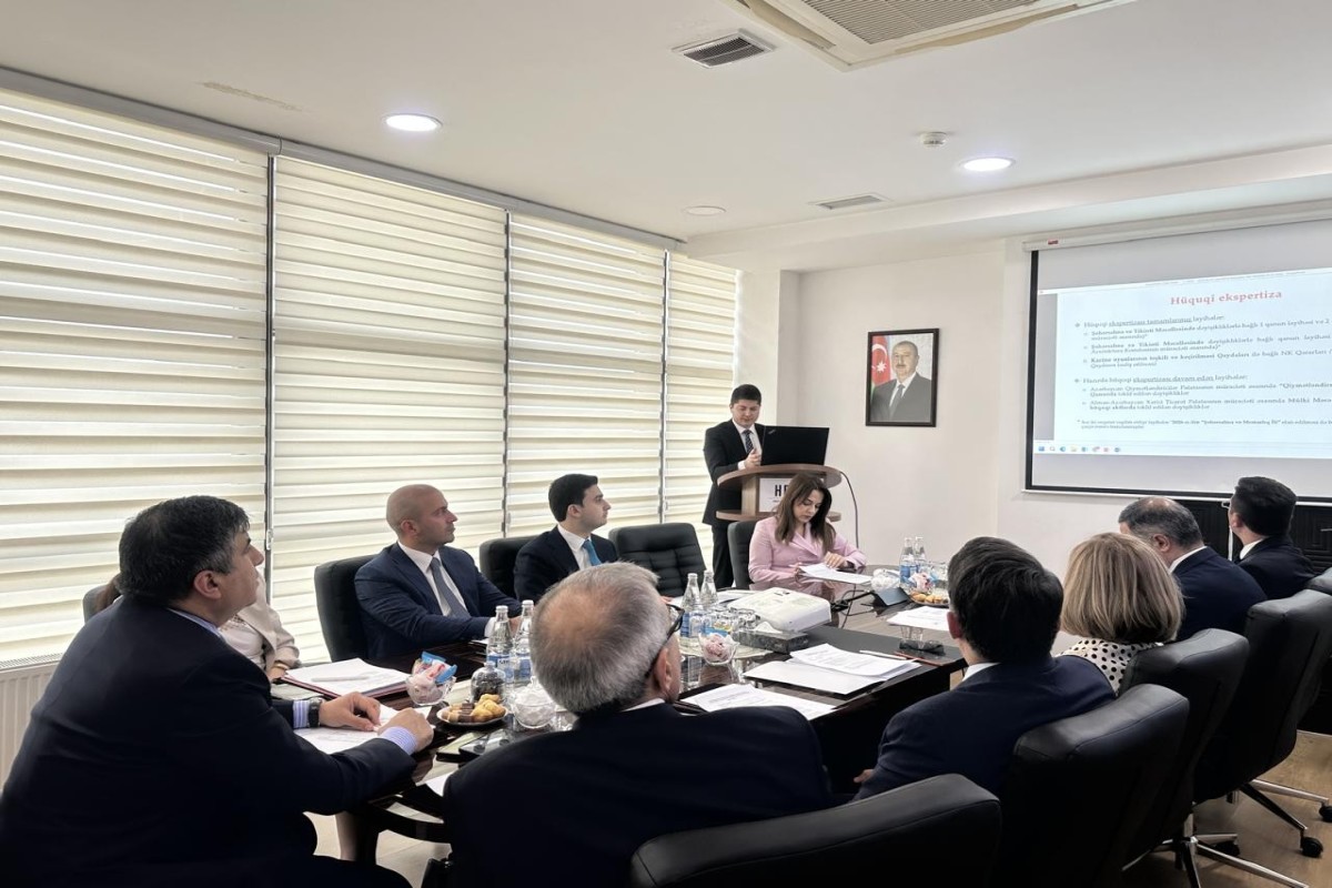 Hüquqi Ekspertiza və Qanunvericilik Təşəbbüsləri Mərkəzində növbəti iclas keçirilib