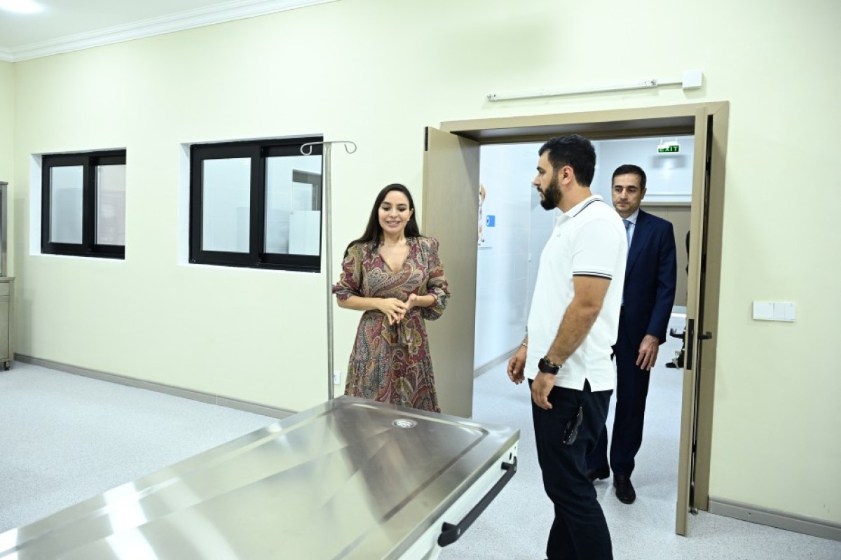 Leyla Əliyeva Yevlaxda Sahibsiz Heyvanlara Qayğı Mərkəzinin regional bölməsinin açılışında iştirak edib