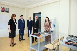Leyla Əliyeva Yevlaxda məktəb binasının açılışında iştirak edib - FOTO 