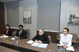Ceyhun Bayramov BMT Baş katibinin xüsusi elçisi ilə görüşüb