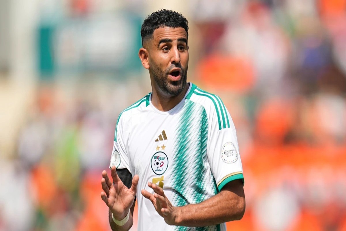 Əlcəzair millisinin kapitanı Riyad Mahrez