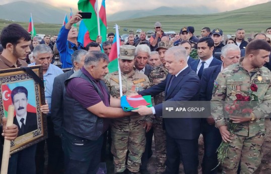 Birinci Qarabağ müharibəsi şəhidi Bahadur Kamalovun qalıqları Kəlbəcərdə dəfn olunub - FOTO 