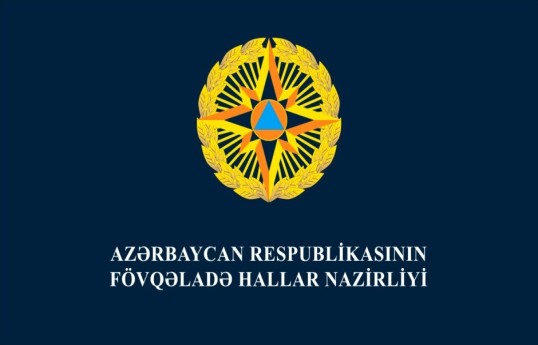 Ötən gün bağlı qapı arxasında qalan 2 nəfər xilas edilib, 1 nəfərin meyiti tapılıb