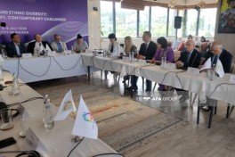 Şuşada etnik və mədəni müxtəlifliklə bağlı müzakirə keçirilib