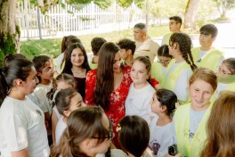 Leyla Əliyeva Qəbələdə fərdi sərginin açılışında və ağacəkmə aksiyasında iştirak edib - FOTO 
