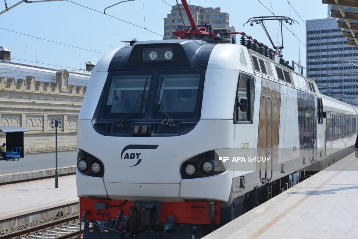 ADY: Tbilisidən Bakıya hərəkət edən qatara tələbat daha yüksəkdir