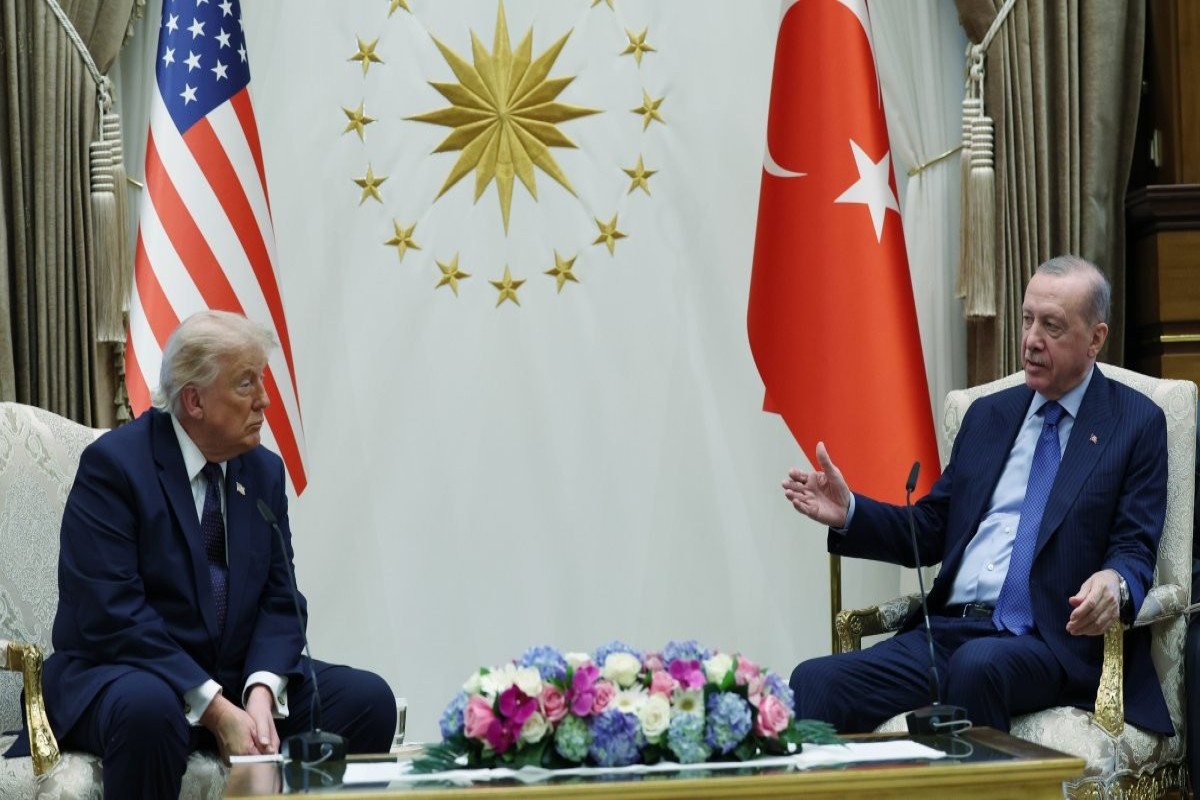 Trump says US ready to lift CAATSA sanctions on Türkiye