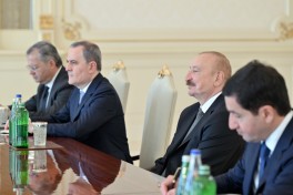 Prezident İlham Əliyev ABŞ Senatının Xarici Əlaqələr Komitəsinin üzvünü qəbul edib