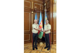 MN-in baş direktoru və bir qrup hərbçi təltif edilib