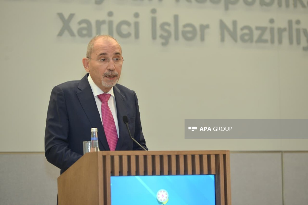 İordaniyalı nazir ABŞ-la İran arasında atəşkəsi dəstəklədiyini deyib
