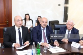 “Dövlətin rəqəmsal inkişaf siyasəti və QHT-lərin bu prosesə dəstəyi” mövzusunda ictimai müzakirə keçirilib - FOTO 