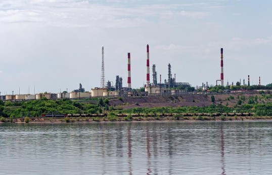 Reuters: Rusiya dron zərbəsindən sonra Saratov neft emalı zavodunun işini dayandırıb