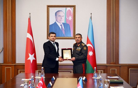 Zakir Həsənov Selçuk Bayraktarın rəhbərlik etdiyi nümayəndə heyəti ilə görüşüb