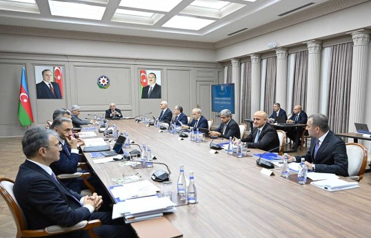 İqtisadi Şurada turizmə dair Dövlət Proqramı və dağ-mədən sənayesiylə bağlı müzakirə aparılıb