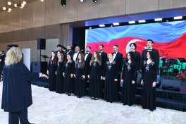 Diplomatların peşə bayramı münasibətilə Gülüstan sarayında rəsmi qəbul keçirilib - FOTO