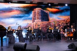 Diplomatların peşə bayramı münasibətilə Gülüstan sarayında rəsmi qəbul keçirilib - FOTO