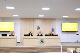 Arayik Harutyunyan və digərlərinin şikayətləri üzrə apellyasiya məhkəməsi çıxışlarla davam etdirilib - FOTO 