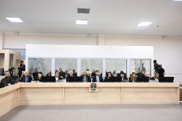 Arayik Harutyunyan və digərlərinin şikayətləri üzrə apellyasiya məhkəməsi çıxışlarla davam etdirilib - FOTO 